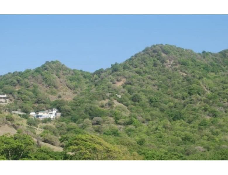 Ocean-view development land in Union Island, St Vincent & the Grenadines, perfect for investment or.