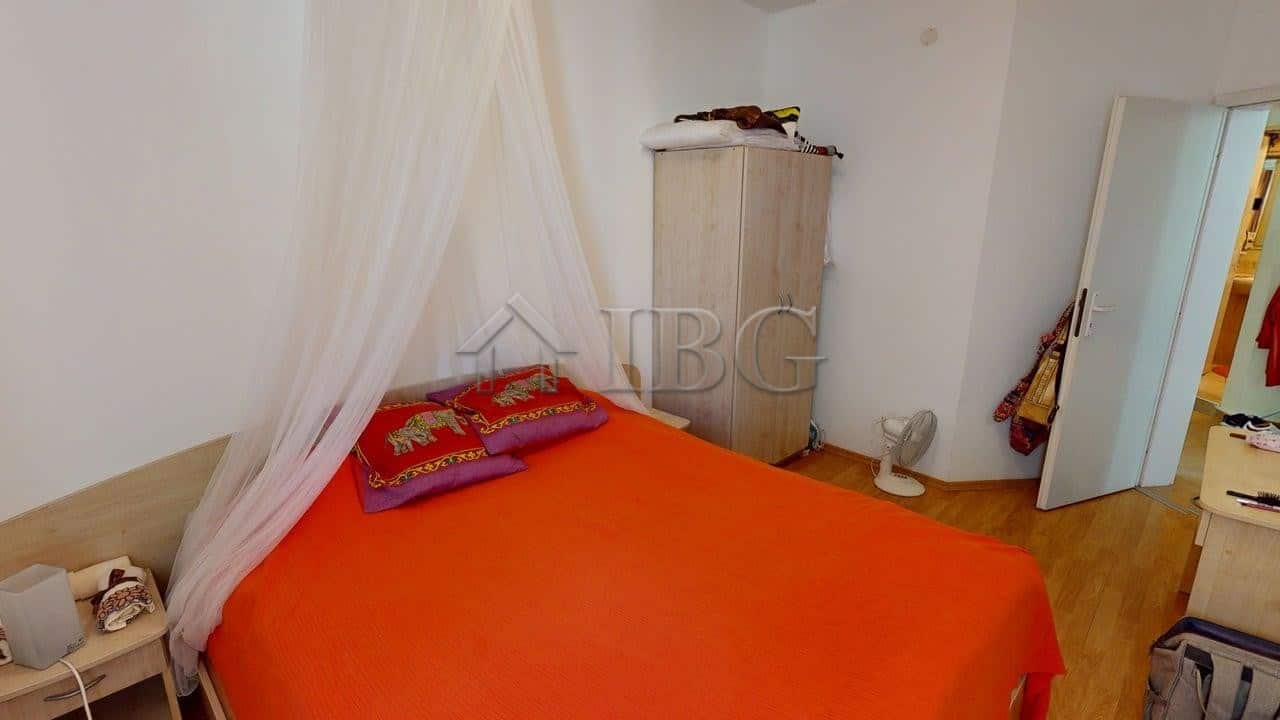 Bright 2-bedroom apartment in Barco Del Sol complex, Sunny Beach, Bulgaria.