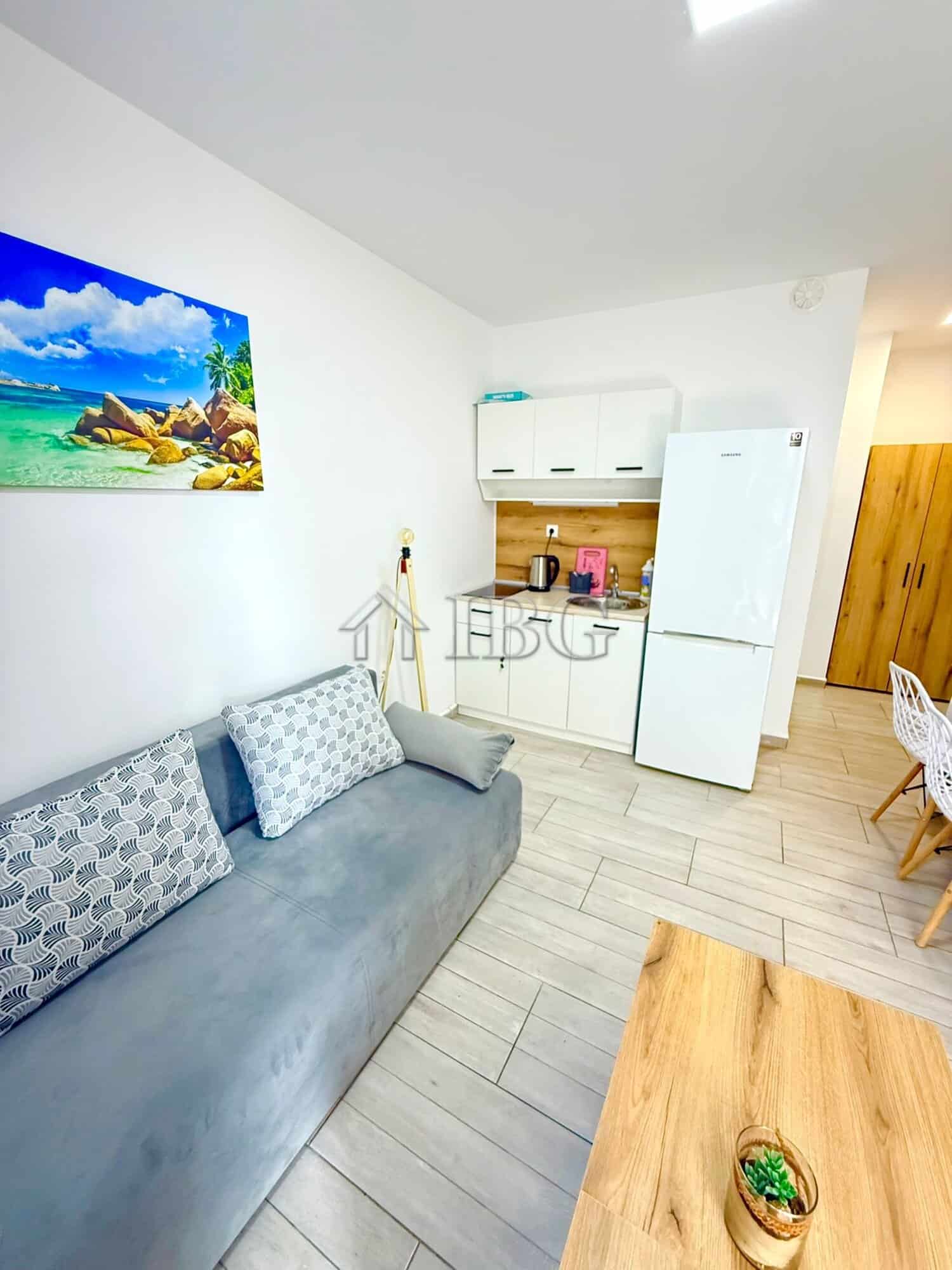 Bright studio apartment with partial sea views in Ipanema Beach, Sveti Vlas. Modern interior, compac.