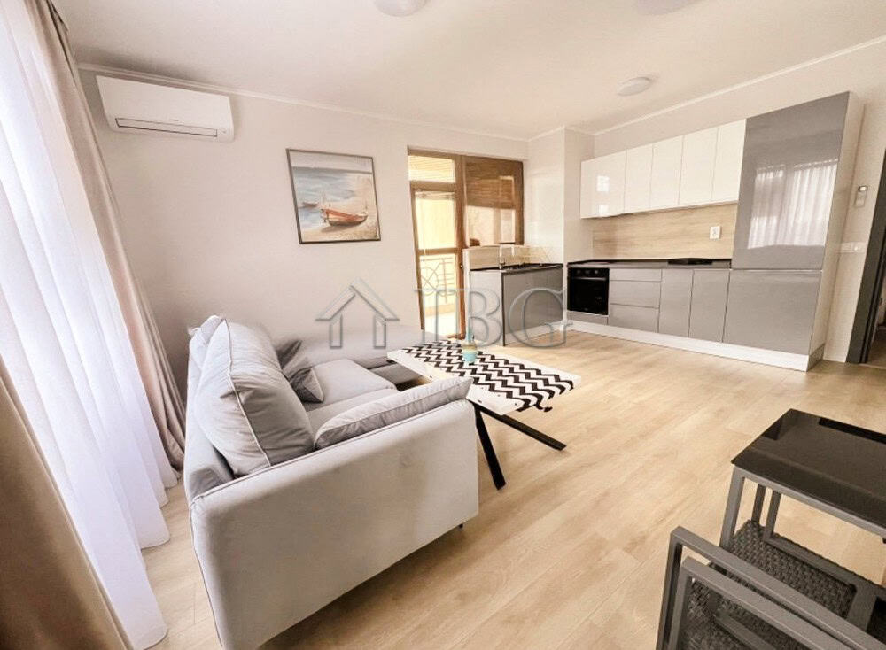 Modern fully furnished 1-bedroom apartment on the 3rd floor at Lighthouse Golf & Spa Resort. Perfect.