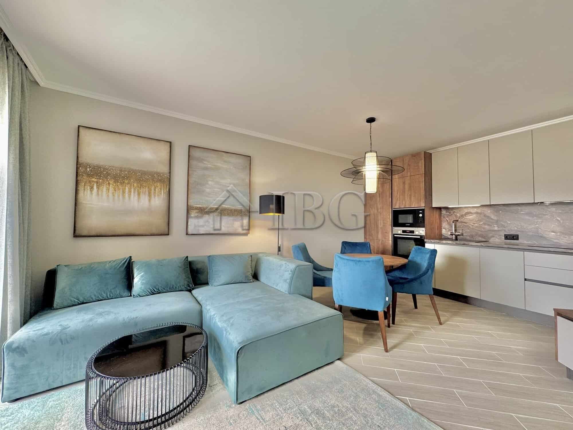 Spacious 2-bedroom apartment featuring sea and pool views in Valencia Gardens, Nessebar. Perfect for.