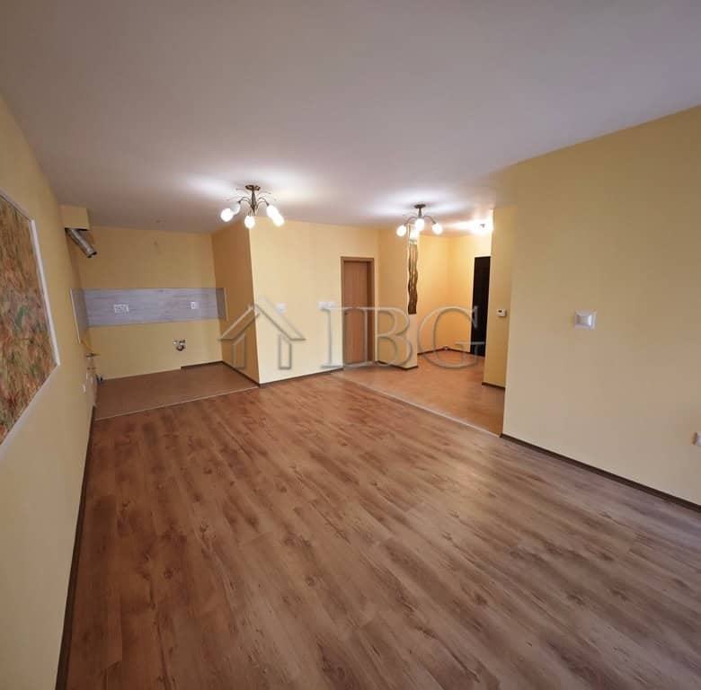 One-Bedroom Apartment with Pool View in Parus Complex, Pomorie.