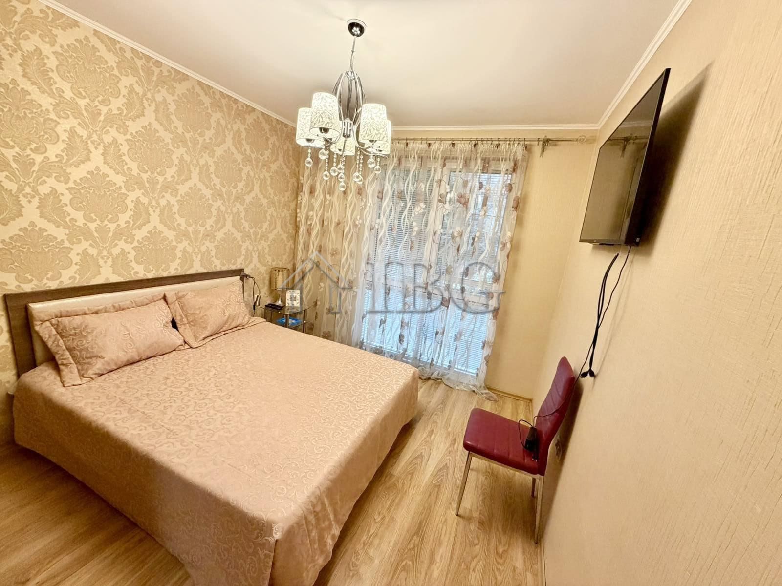 Bright one-bedroom apartment with own park space in Venera Palace, Sunny Beach. Perfect for comforta.