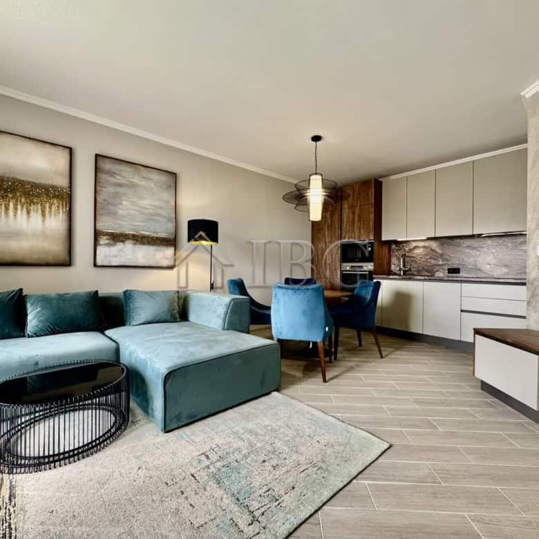 Spacious 2-bedroom apartment in Valencia Gardens, Nessebar, offering stunning sea and pool views, st.