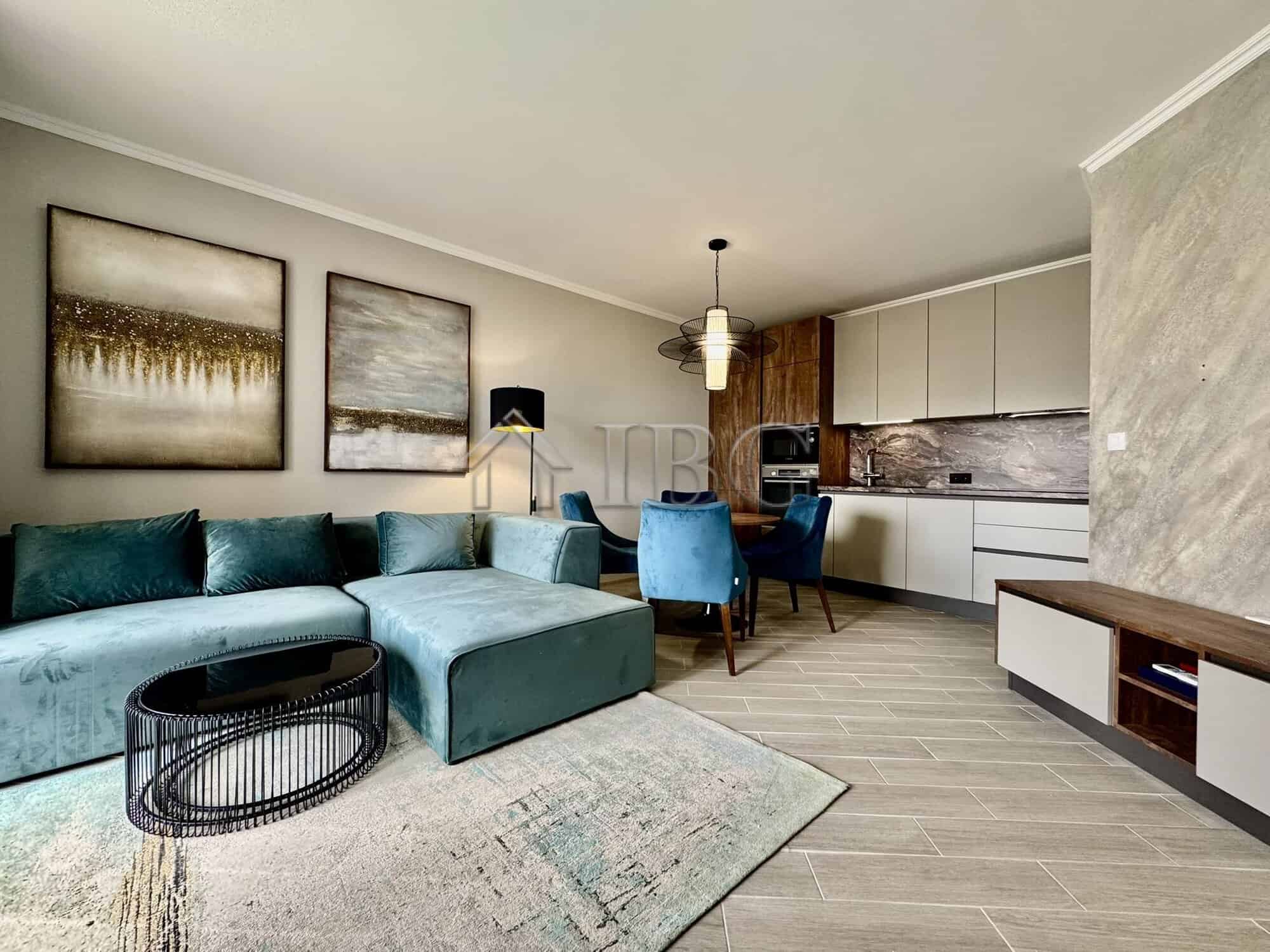 Spacious 2-bedroom apartment in Valencia Gardens, Nessebar, offering stunning sea and pool views, st.