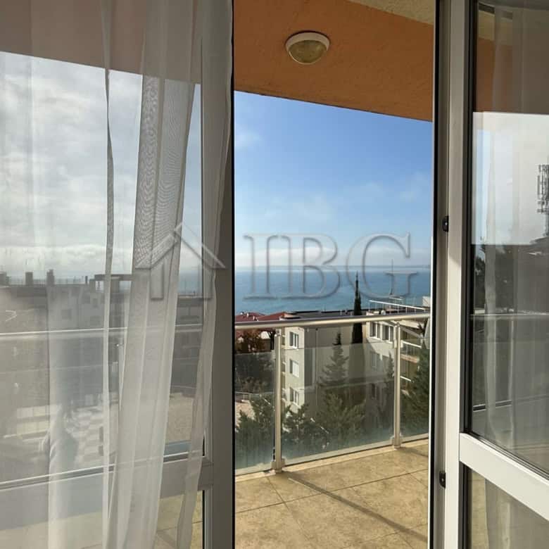 Sea view balcony of a 2-bedroom apartment in Sveti Vlas with scenic coastal vistas.