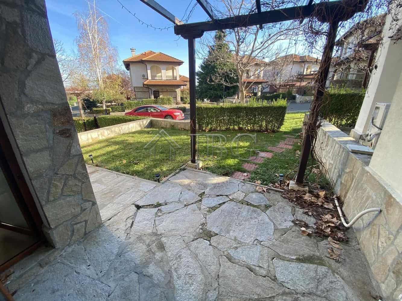 Private yard with stone paving and garden area in Vineyards Resort, Aheloy.