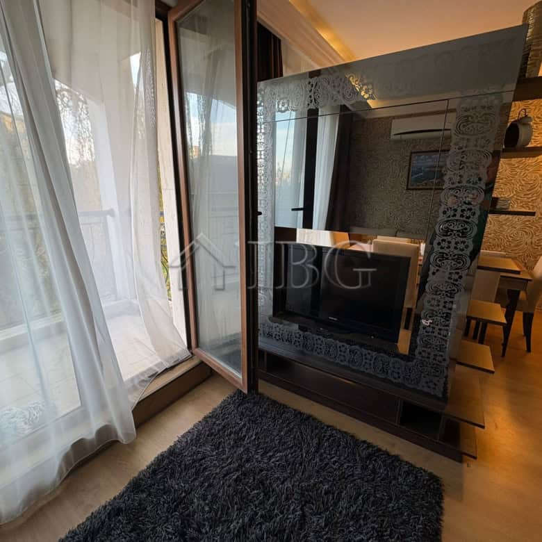 Pool view apartment with 2 bedrooms and 2 bathrooms in Sunny Beach, Bulgaria.