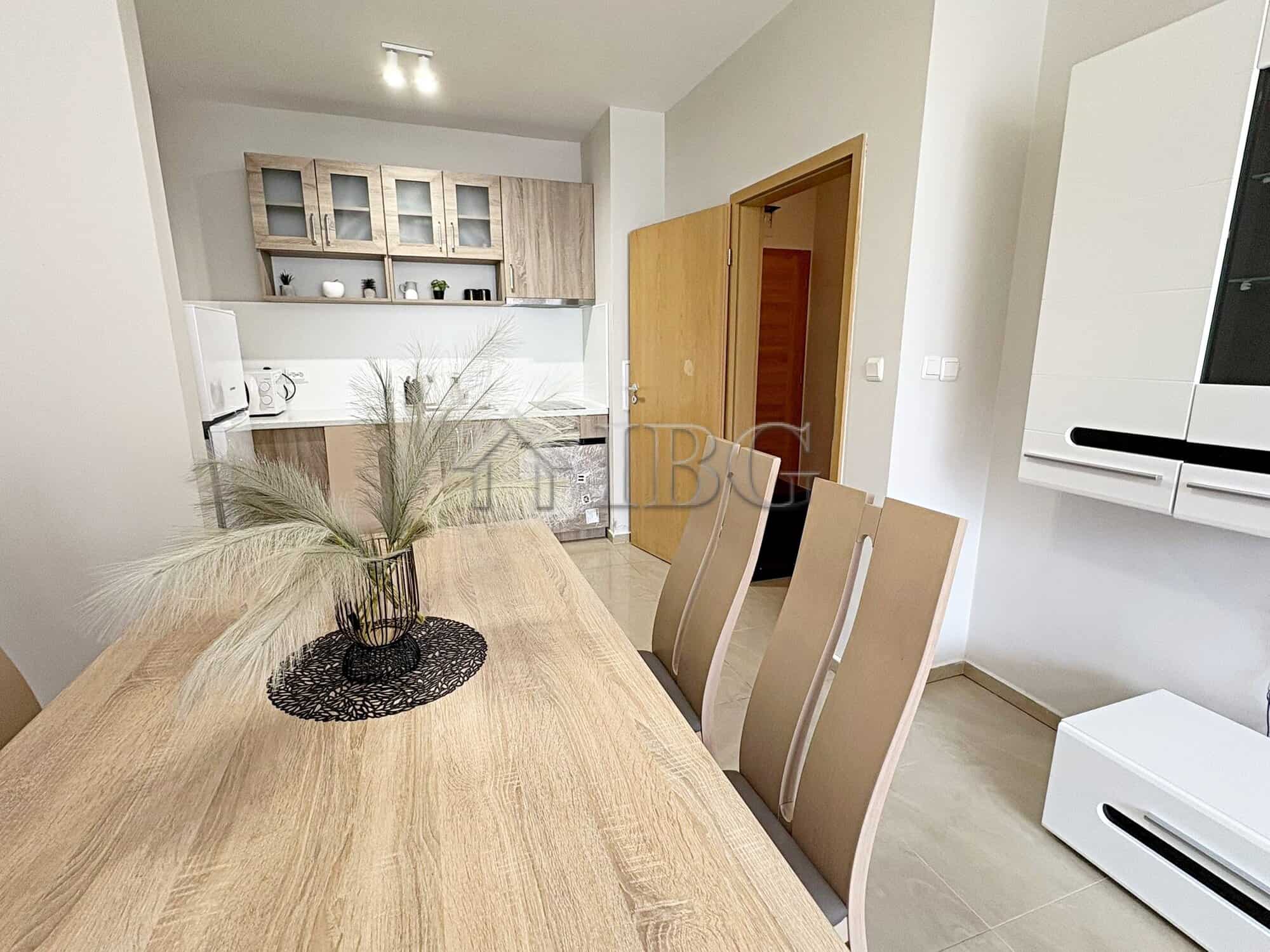 Modern one-bedroom apartment with pool view in Sunflower, Sunny Beach.