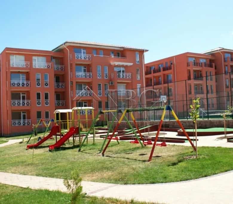 Furnished studio with balcony located in Sunny Beach, offering modern amenities and scenic views. Pe.