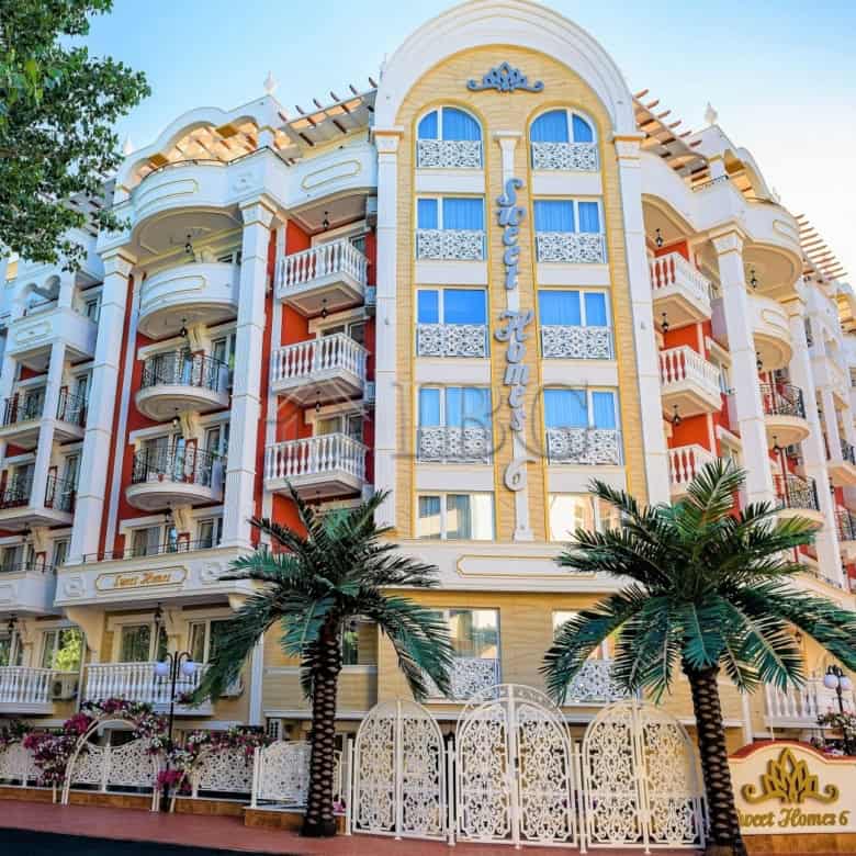 Modern 1-bedroom apartment with elegant design in Sunny Beach, perfect for holiday stays or investme.