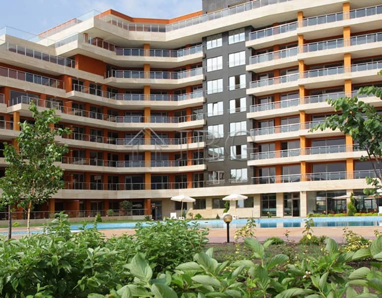 Modern 2-bedroom apartment in Peter House, Sunny Beach, with spacious balconies and scenic views.