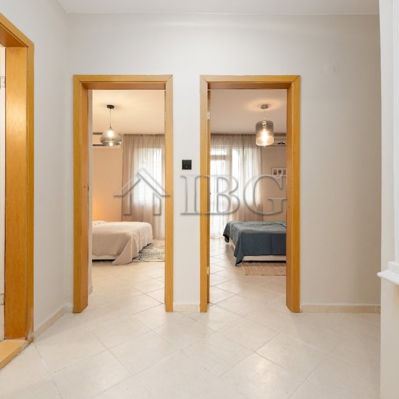 Modern renovated 2-bedroom apartment with pool view in Sunny Beach.