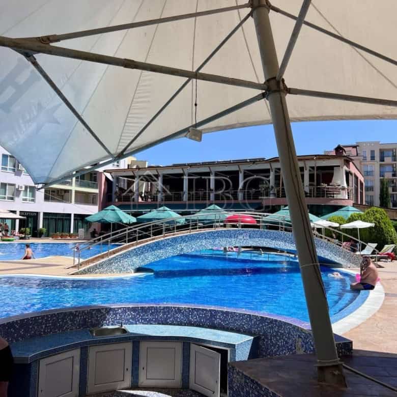 Apartment with pool view in Sveti Vlas, Bulgaria, featuring a relaxing outdoor pool area.