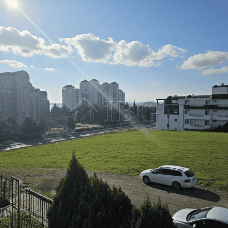 Bright, spacious apartment with scenic views and outdoor space.