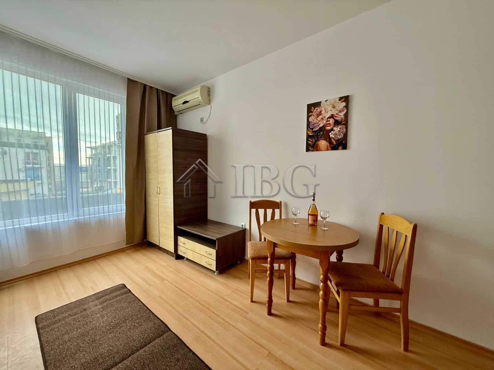 Furnished studio apartment with pool view for sale in Sunny Day 3, Sunny Beach. Modern interior, coz.