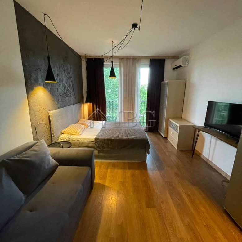 Bright studio with balcony in Sunny View Central, Sunny Beach.