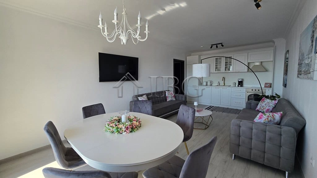 Bright living room with modern furnishings in Etara 4 complex, Sveti Vlas.