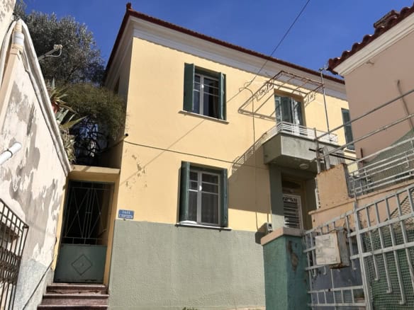 Beautiful residential property for sale in a vibrant neighborhood.