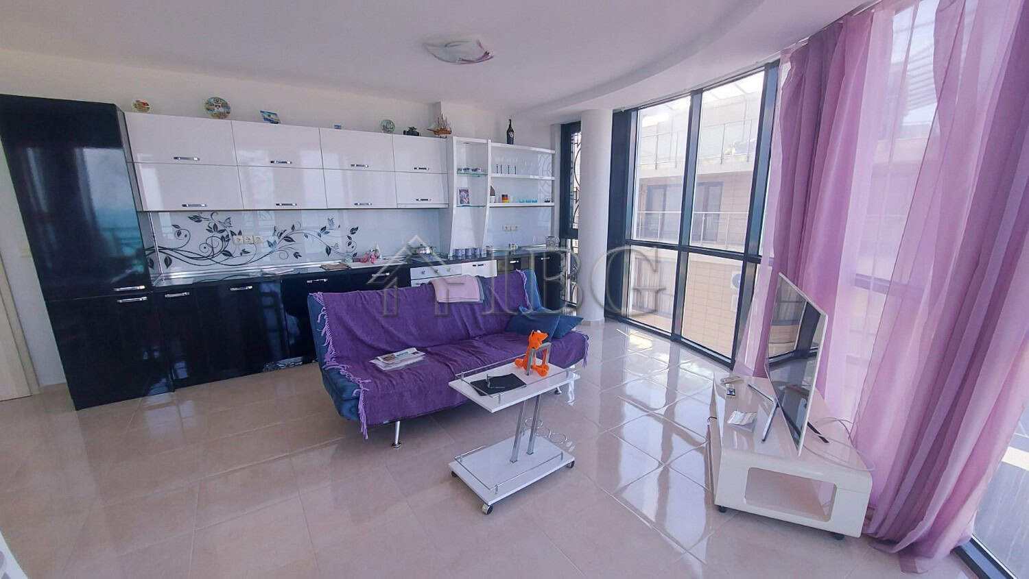 Bright 2-bedroom apartment with panoramic sea views in Pomorie, Bulgaria.