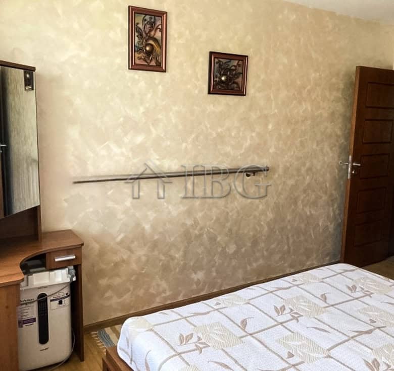 Bright apartment with two bedrooms close to Ruse's top center. Ideal for comfortable living and easy.
