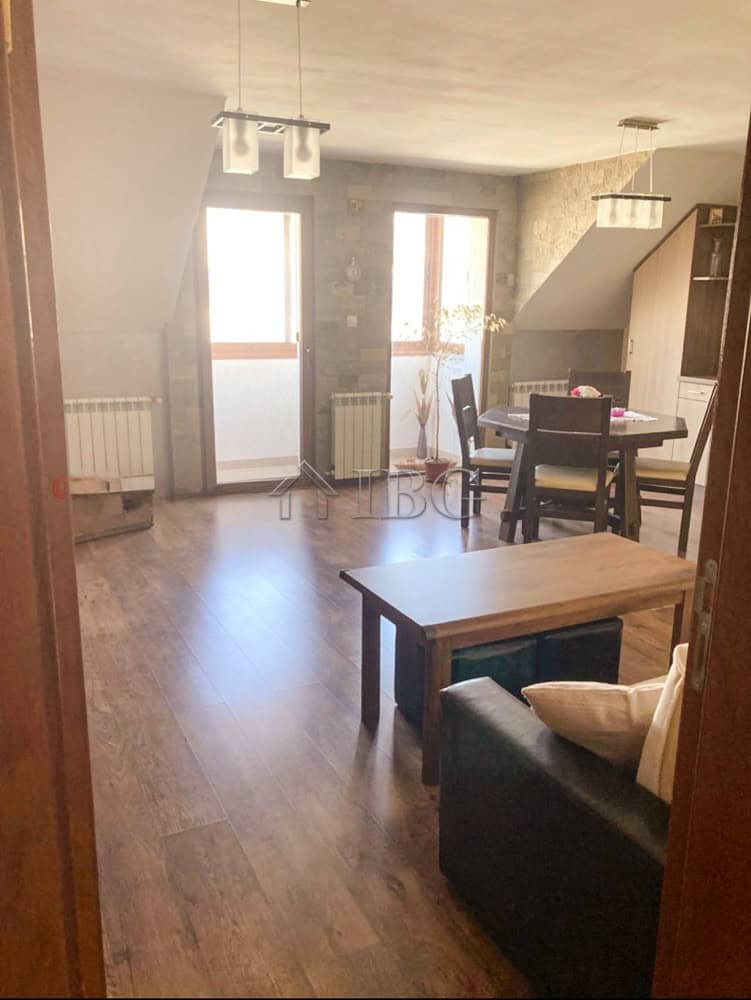 Modern two-bedroom apartment for rent near Ruse city center Spacious two-bedroom apartment with bright living area, modern furnishings, and close proximity to R.