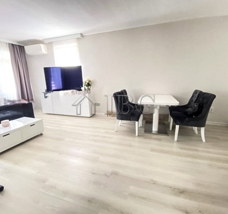 Spacious 2-bedroom apartment featuring a pool view in Lighthouse Golf & Spa Resort, ideal for comfor.
