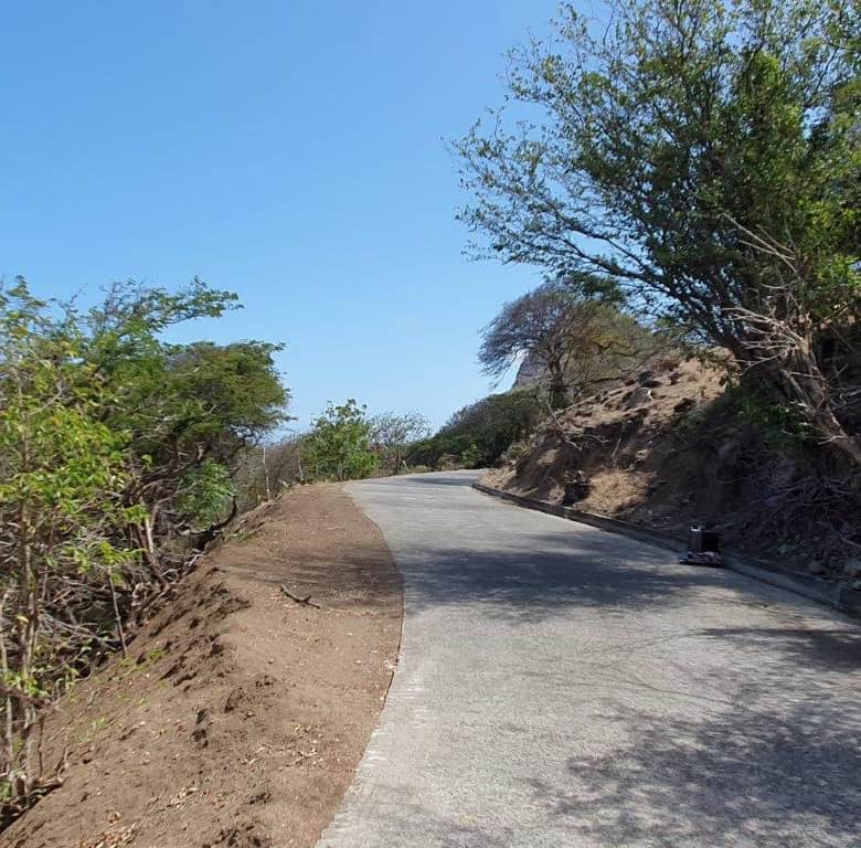 Ocean-view development land in St Vincent & the Grenadines for sale.