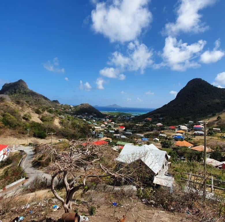 Ocean-view development land on Union Island, St Vincent & the Grenadines.