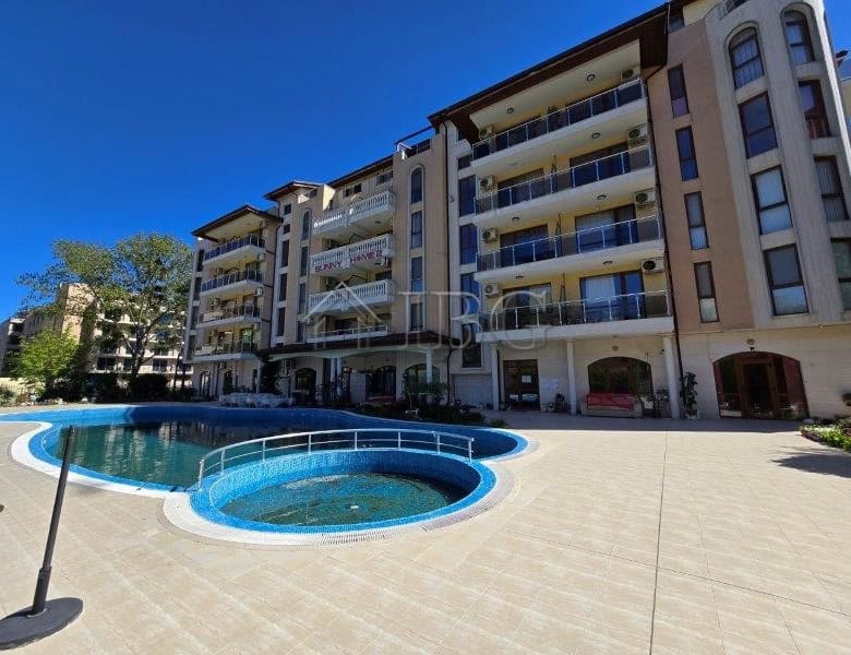 Modern 1-bedroom apartment with pool view in Sunny Home 2, Sunny Beach. Perfect for relaxing holiday.