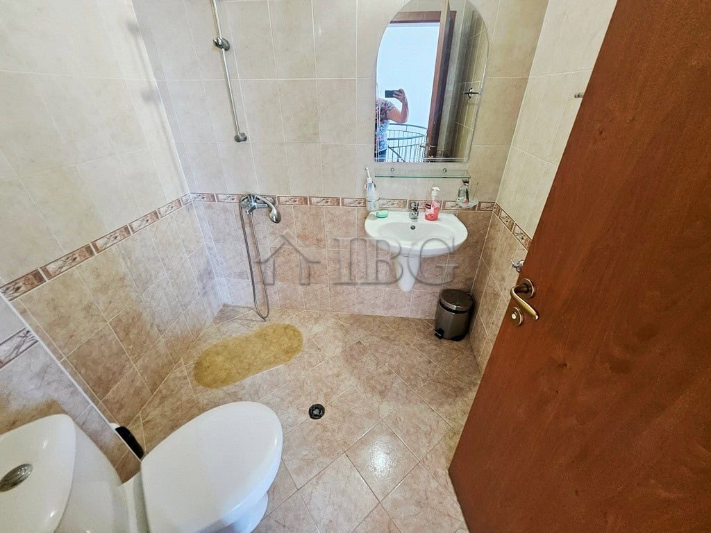Bright bathroom in Sunny Day 3 complex, Sunny Beach.