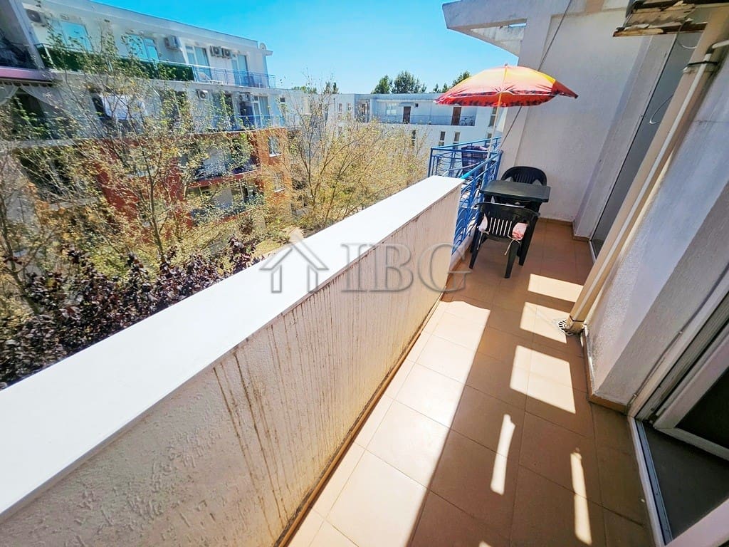 Balcony of a 2-bedroom maisonette apartment in Sunny Day 3, Sunny Beach, with outdoor furniture and.