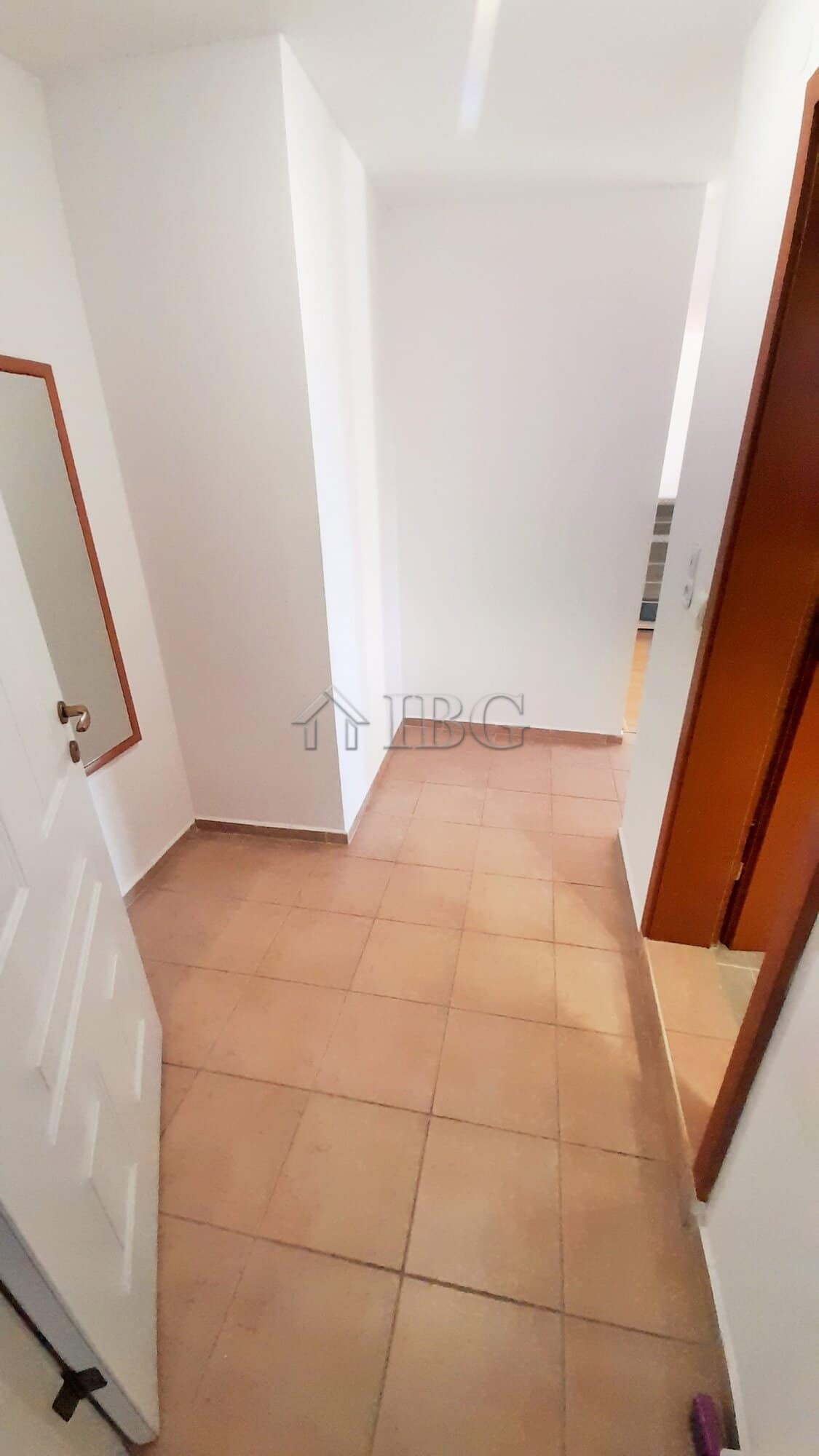 Interior view of a one-bedroom apartment with sea view in Riviera Fort Beach, Ravda.