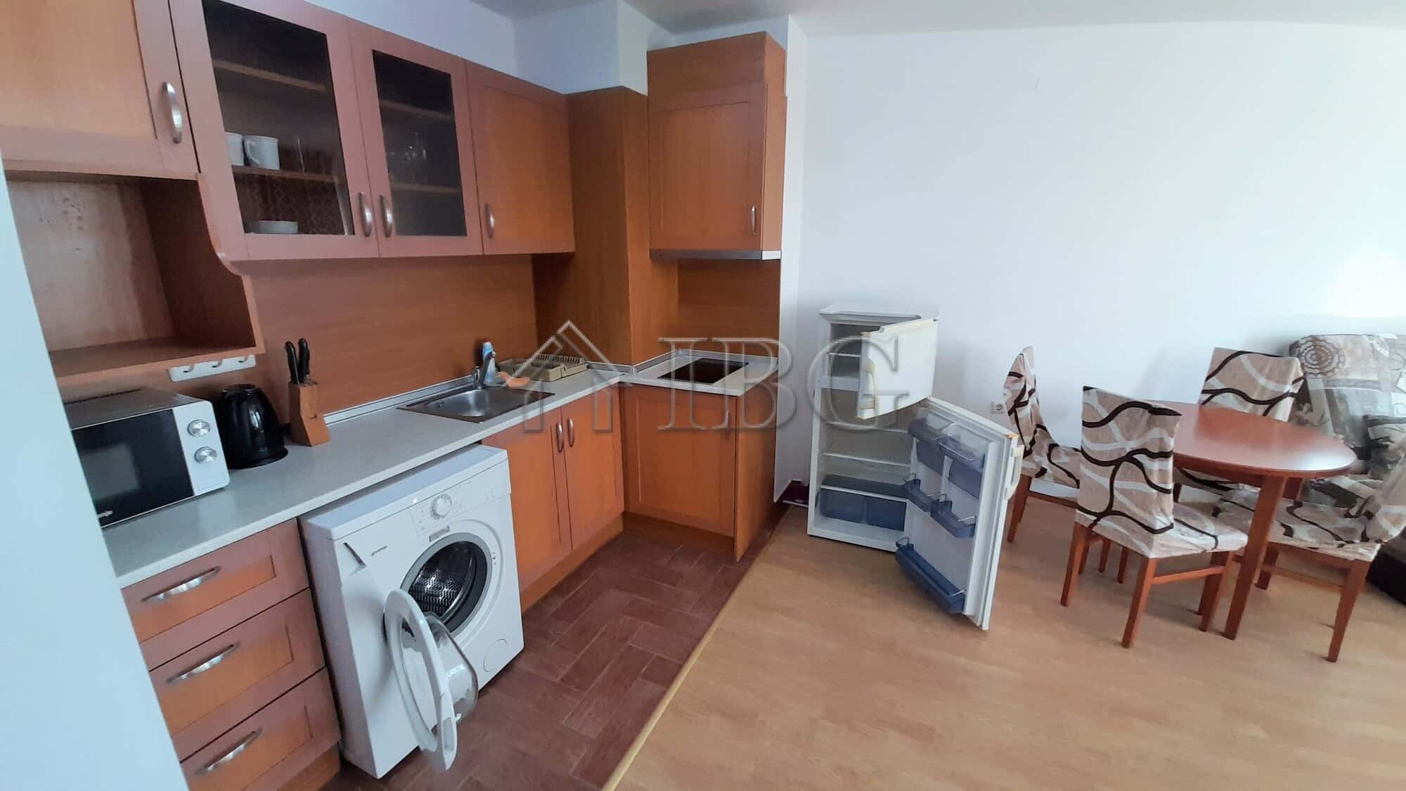 One-bedroom apartment with sea view at Riviera Fort Beach, Ravda.
