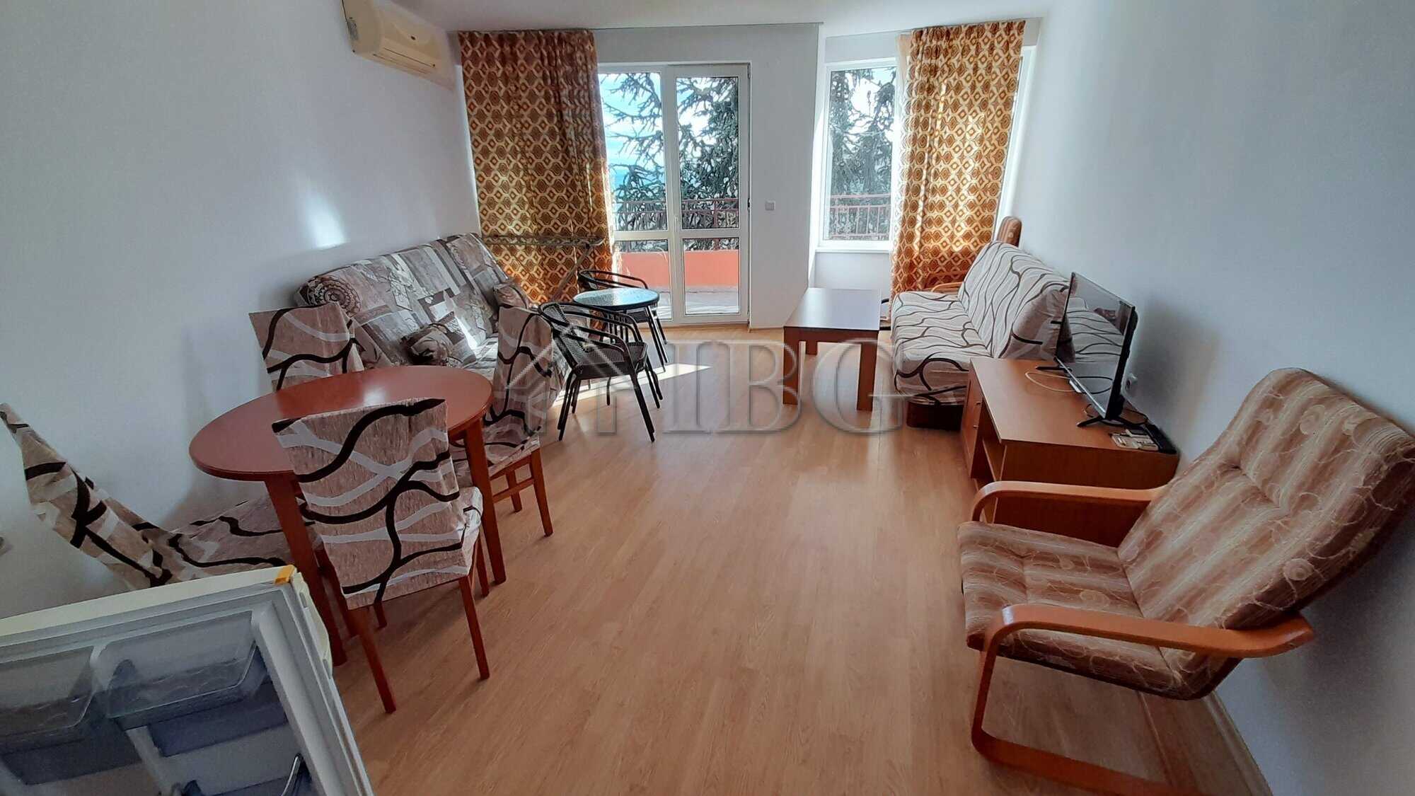 Apartment with sea view and balcony in Riviera Fort Beach, Ravda.