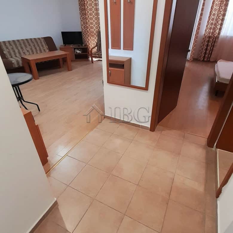 One bedroom apartment with pool and sea views at Riviera Fort Beach, Ravda.