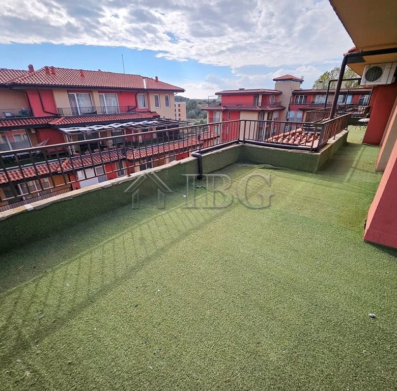 Balcony with large terrace overlooking Sunny View Central, Sunny Beach. Perfect for relaxing and enj.