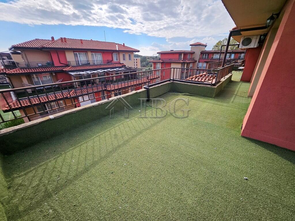 Balcony with large terrace overlooking Sunny View Central, Sunny Beach. Perfect for relaxing and enj.