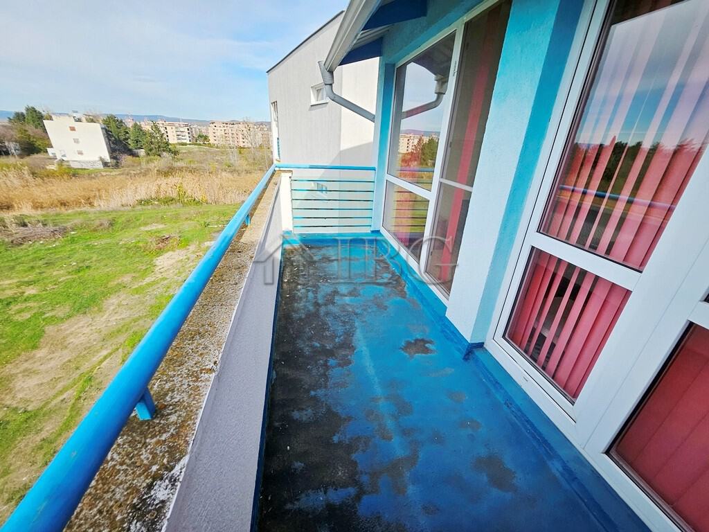Balcony of studio apartment in Elit 3, Sunny Beach with sea views.