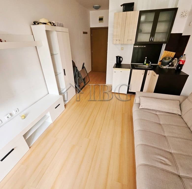 Bright studio apartment with modern furnishings in Sunny Beach, perfect for vacation or investment.
