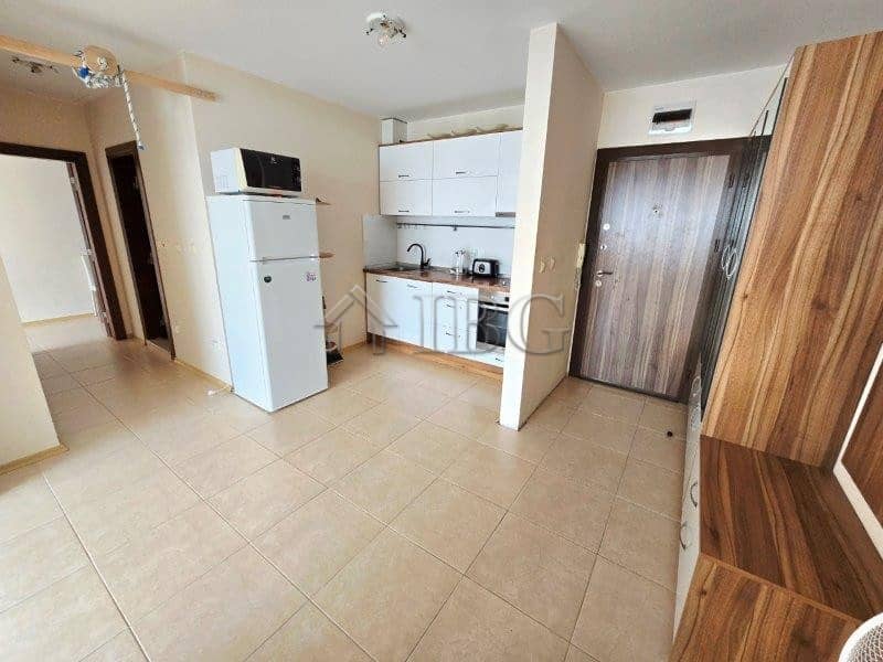 Bright apartment with kitchen and pool view in LifeStyle 3, Ravda.