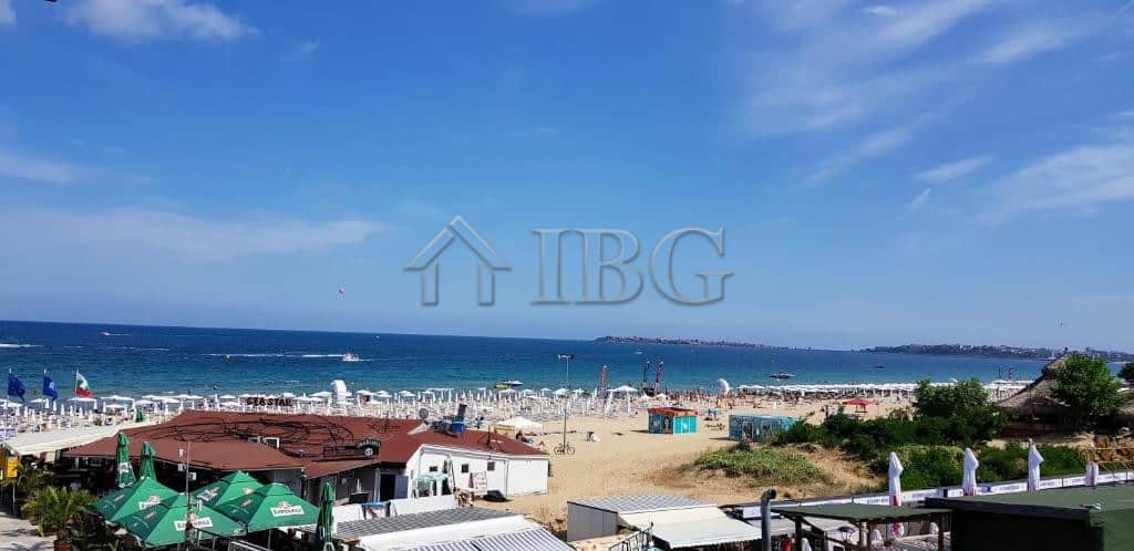 Bright Sunny Beach with Beachfront View and Blue Sky Beachfront studio apartment with balcony in Sunny Beach, Bulgaria, offering stunning sea views and m.