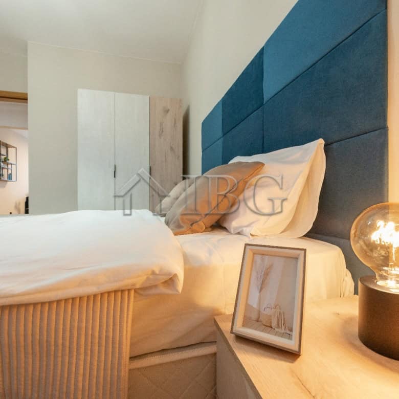 Modern renovated 2-bedroom apartment with pool view in Sunny Beach. Stylish interior and comfortable.
