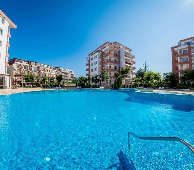 One-bedroom apartment with sea view at Riviera Fort Beach, Ravda.