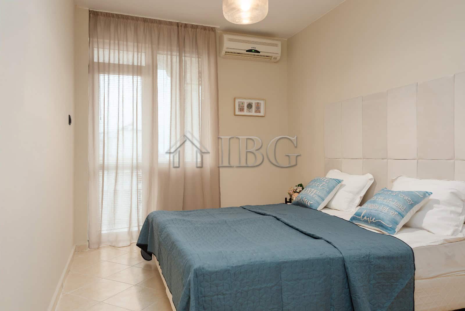 Bright 2-bedroom apartment with pool view in Sunny Beach, renovated for comfort. Perfect for relaxin.