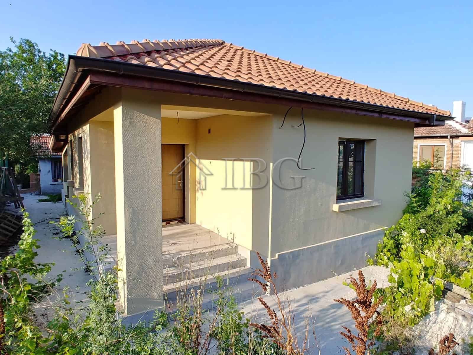 Single-storey house for sale in Trastikovo, Burgas, Bulgaria. Ideal for a quiet rural lifestyle or i.