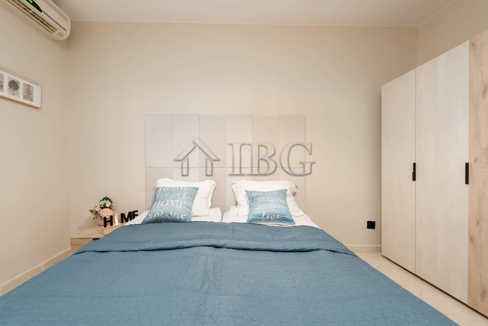 Modern renovated 2-bedroom apartment with pool view in Sunny Beach, Bulgaria.