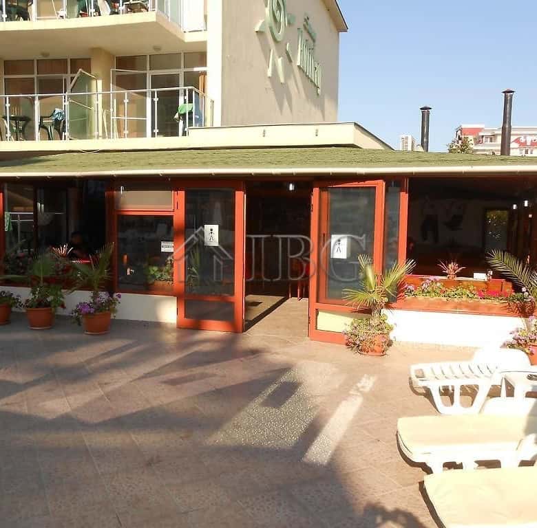 Bright apartment with 2 bedrooms and 2 bathrooms in Sunny Beach, perfect for a relaxing holiday.