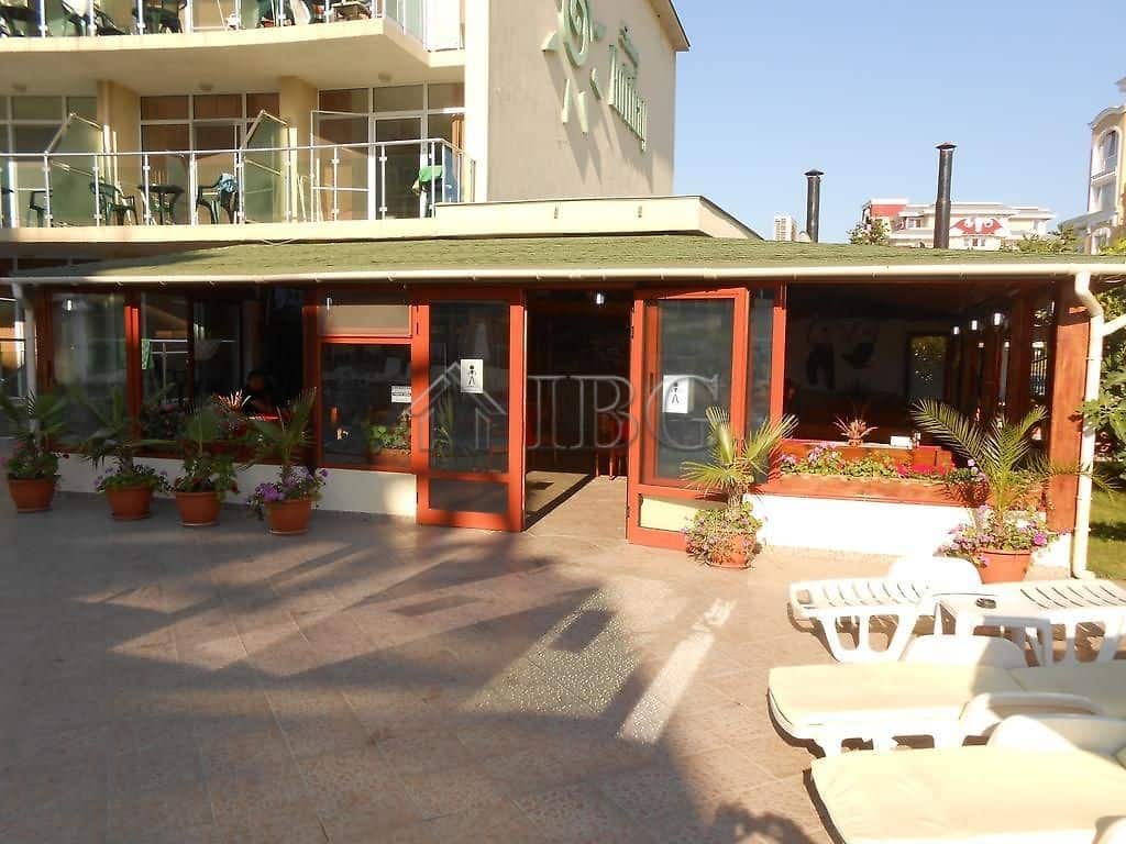 Bright apartment with 2 bedrooms and 2 bathrooms in Sunny Beach, perfect for a relaxing holiday.