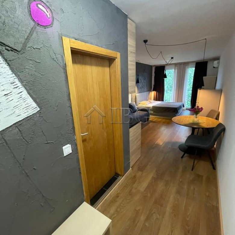 Studio apartment with balcony in Sunny View Central, Sunny Beach.